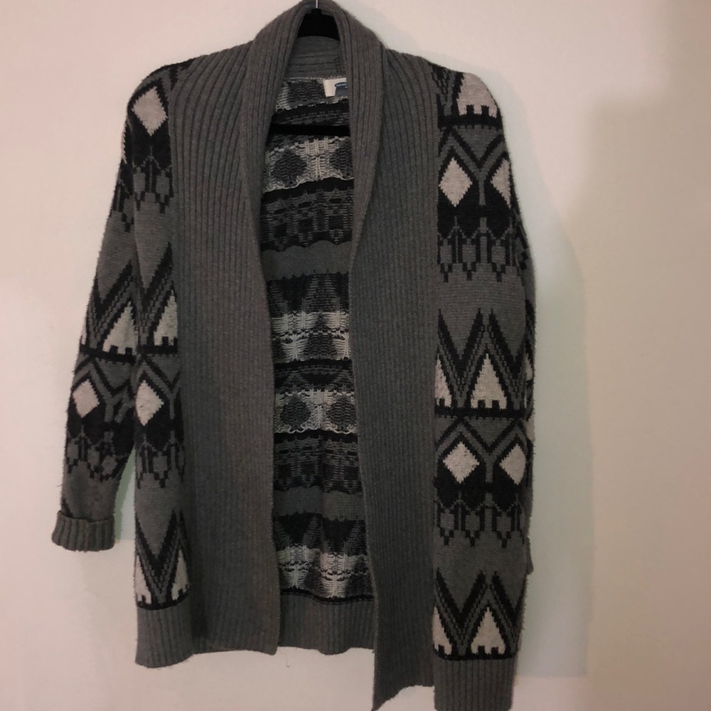 Cardigan sweater